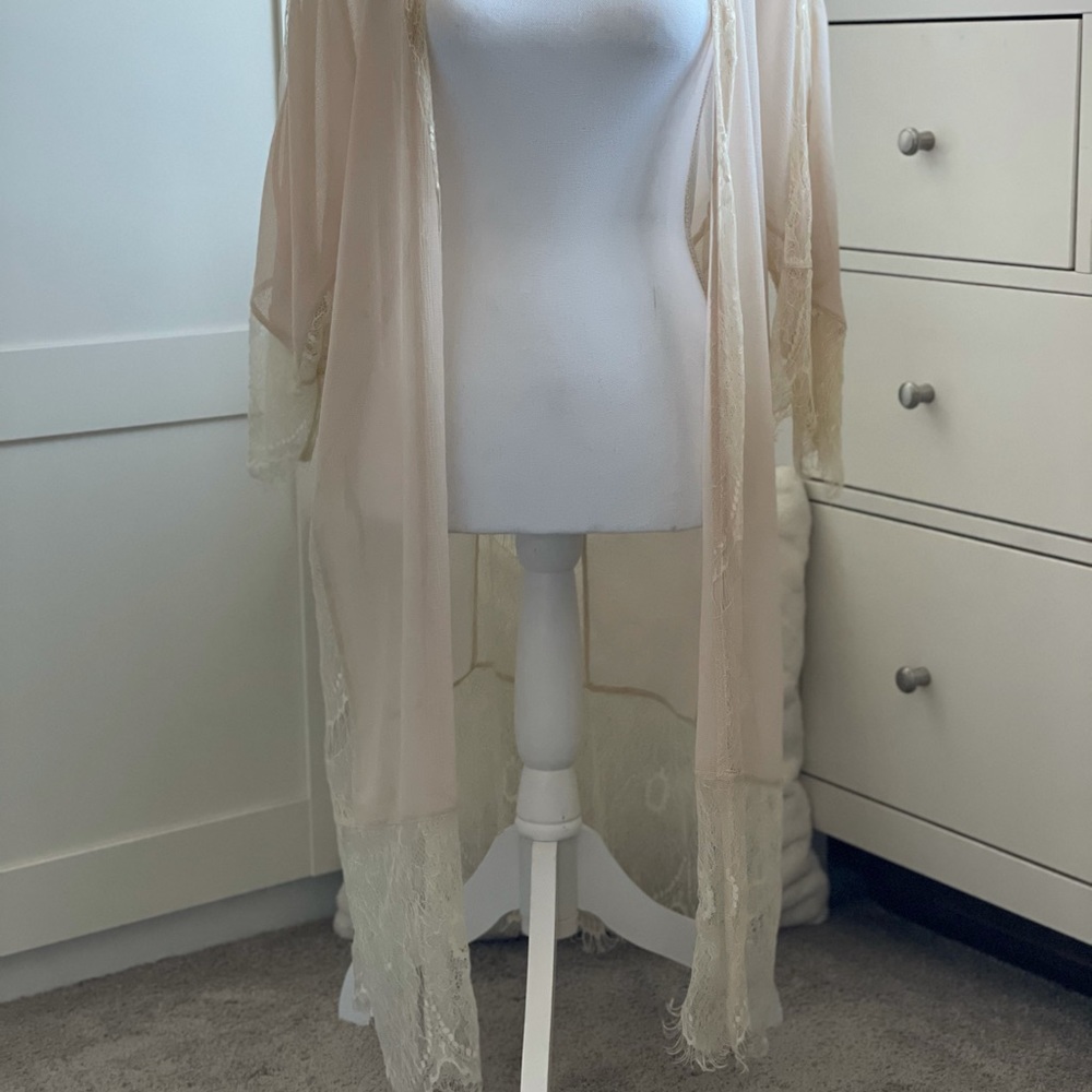 Beautiful Delicate Cream Lush Duster Lace Boho